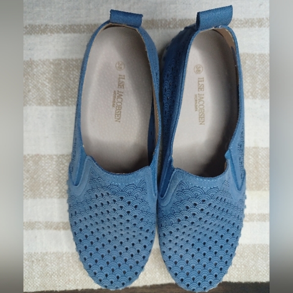 Ilse Jacobsen Blue Patterned Slip-On Sneakers - Picture 5 of 9